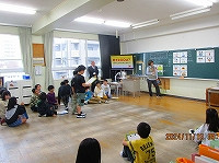 04